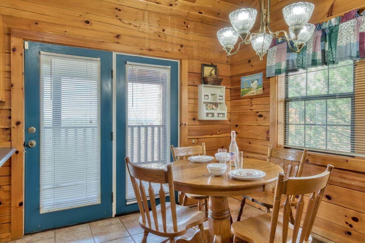 A Hen House Villa Pigeon Forge Exterior photo